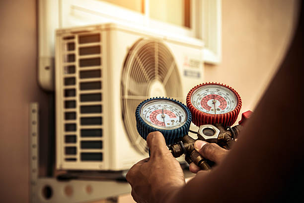 Professional Hvac Maintenance technician working in Magnolia, NC